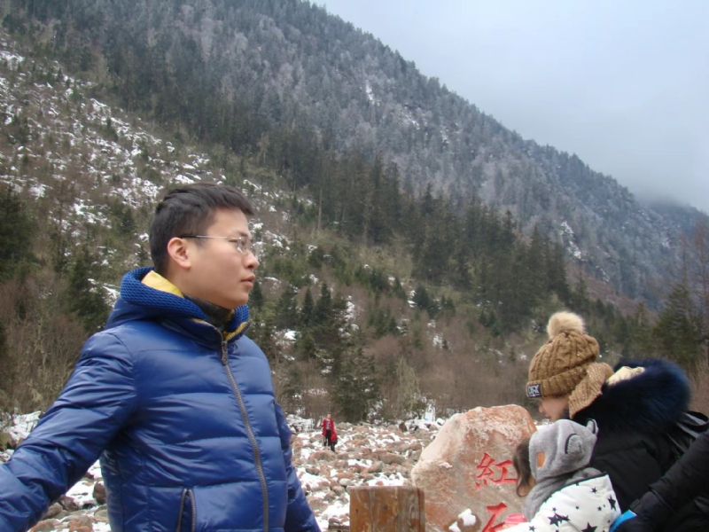 明志的第一张照片--西安相亲服务中心