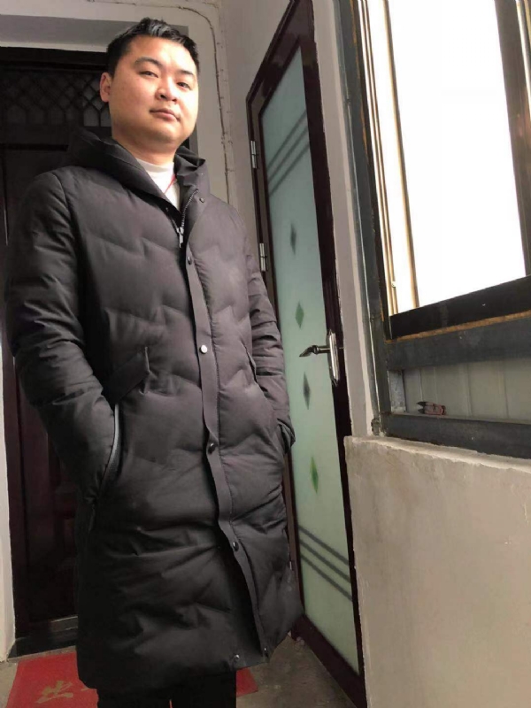 末端的第一张照片--西安相亲服务中心