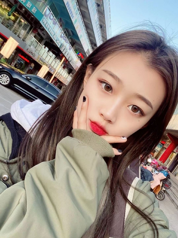 林儿呀的第一张照片--西安相亲服务中心