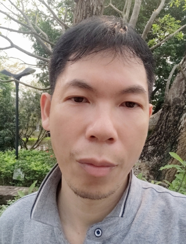 漂浮的云的第一张照片--西安相亲服务中心