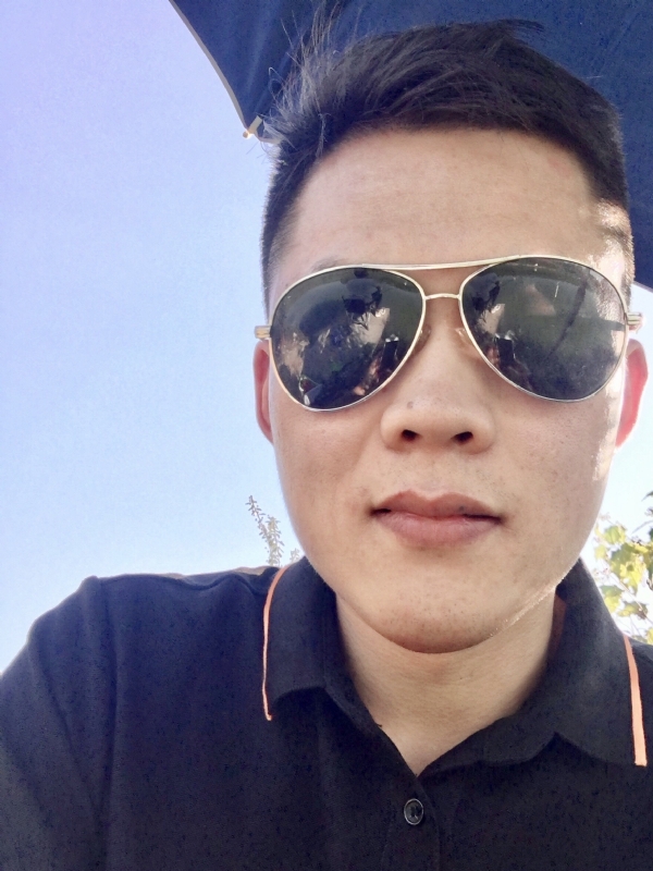 德鹏的第一张照片--西安相亲服务中心