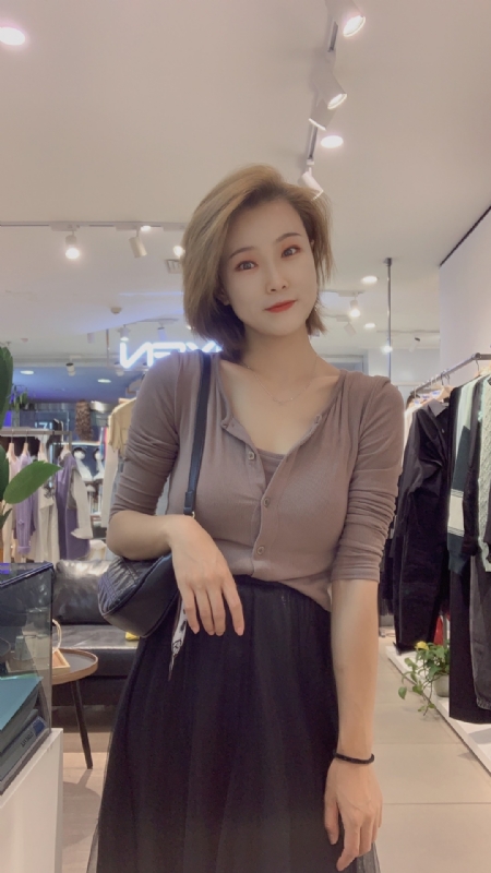 大婷子的第一张照片--西安相亲服务中心