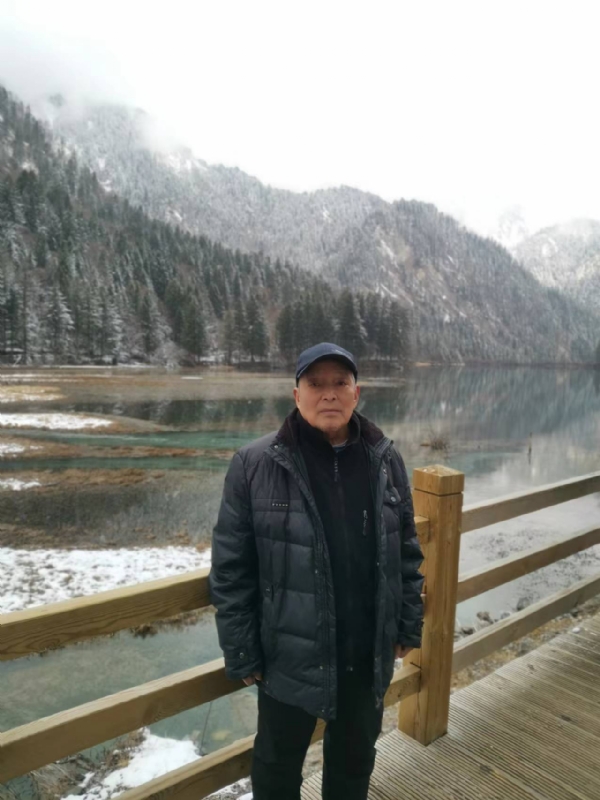 虎笑的第一张照片--西安相亲服务中心