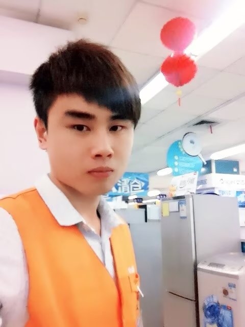 罗自强的第一张照片--西安相亲服务中心