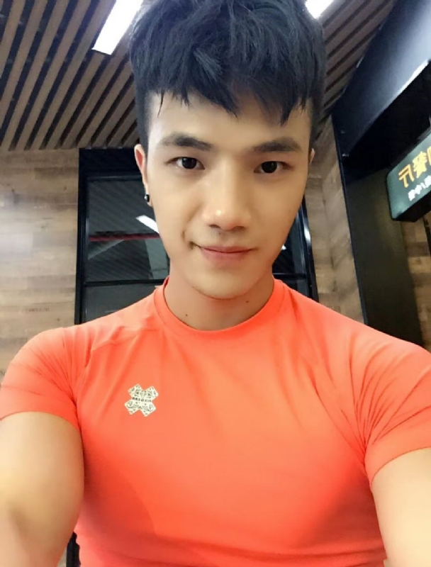 航航的第一张照片--西安相亲服务中心