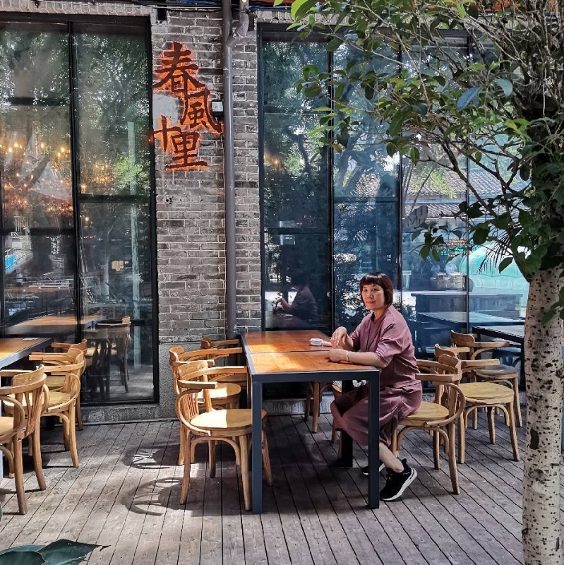 佩的第二张照片--西安相亲服务中心