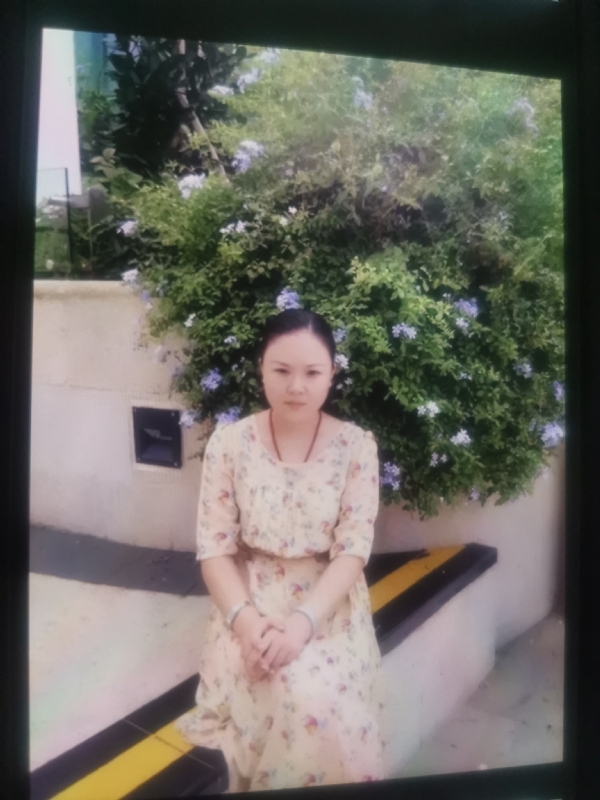 李姝静的第三张照片--西安相亲服务中心