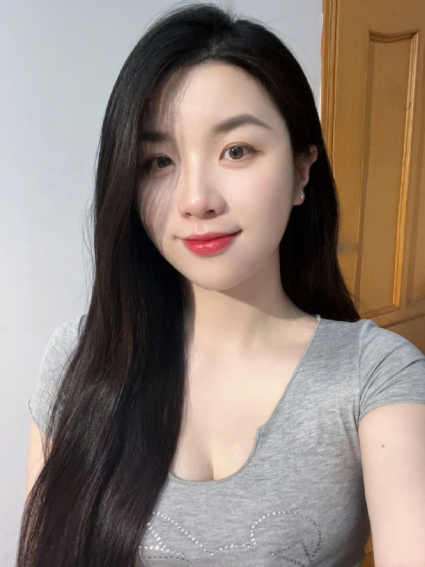 乔乔在寻爱的第一张照片--西安相亲服务中心