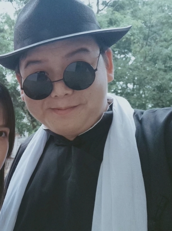 小路口的第一张照片--西安相亲服务中心