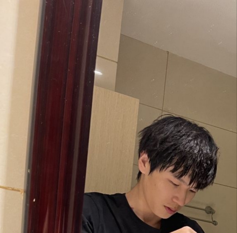 无眠的第一张照片--西安相亲服务中心