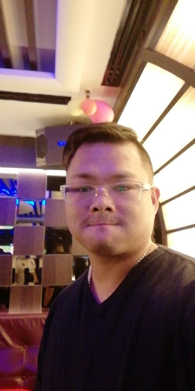 单名一个伟的第一张照片--西安相亲服务中心