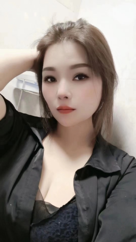 爱笑的女孩的第一张照片--西安相亲服务中心