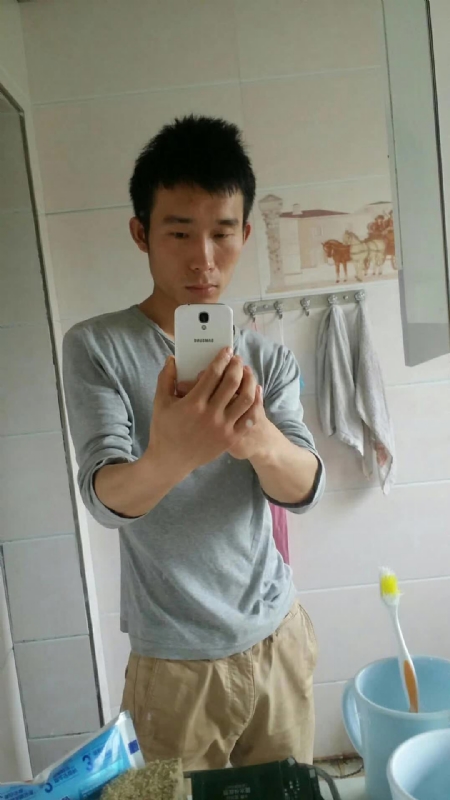 蔚蓝天空的第一张照片--西安相亲服务中心