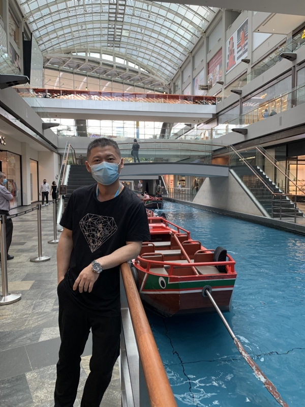 冬天的第一张照片--西安相亲服务中心