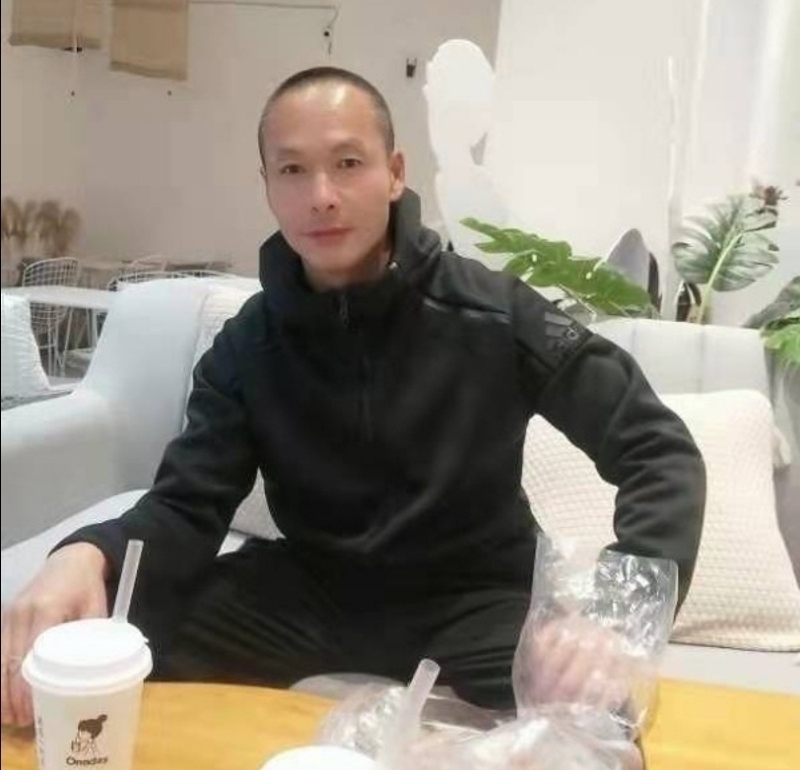 春满的第一张照片--西安相亲服务中心