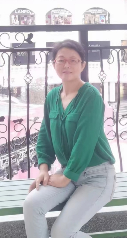 丽华的第七张照片--西安相亲服务中心