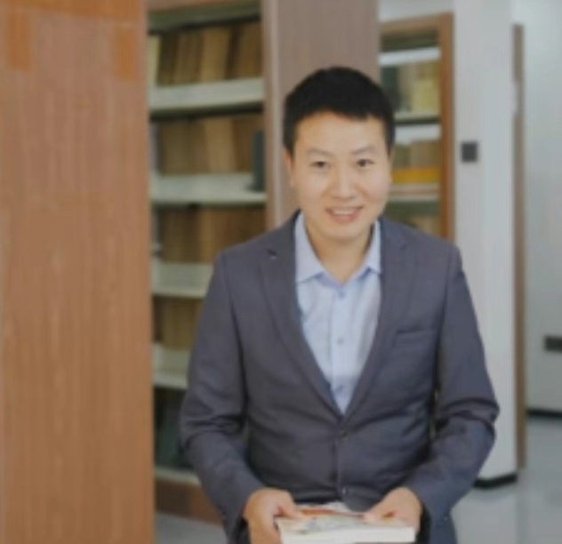 罗梓焜的第二张照片--西安相亲服务中心