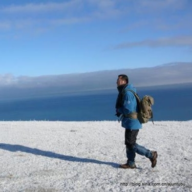 不悔的第一张照片--西安相亲服务中心