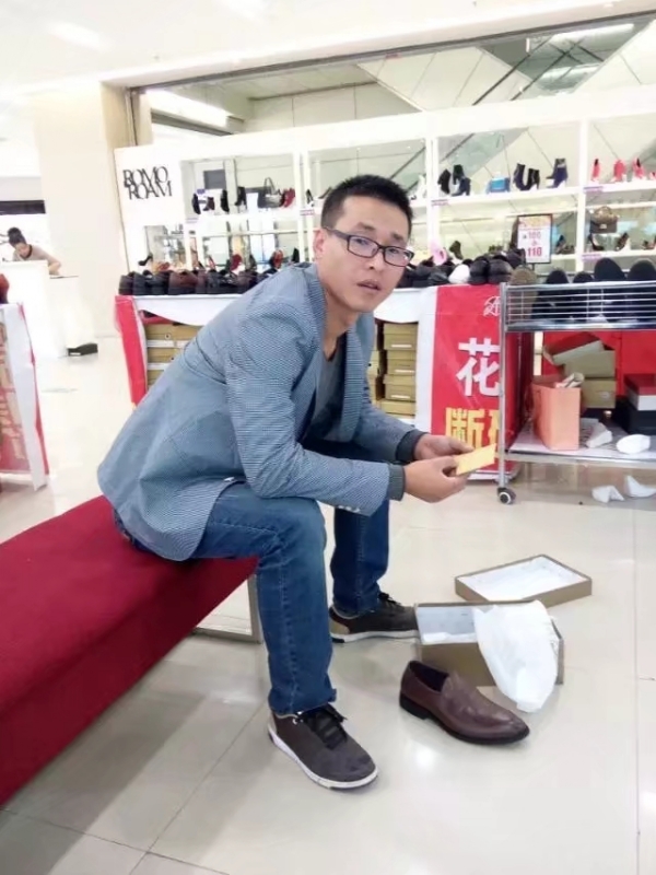 借我你的手的第一张照片--西安相亲服务中心