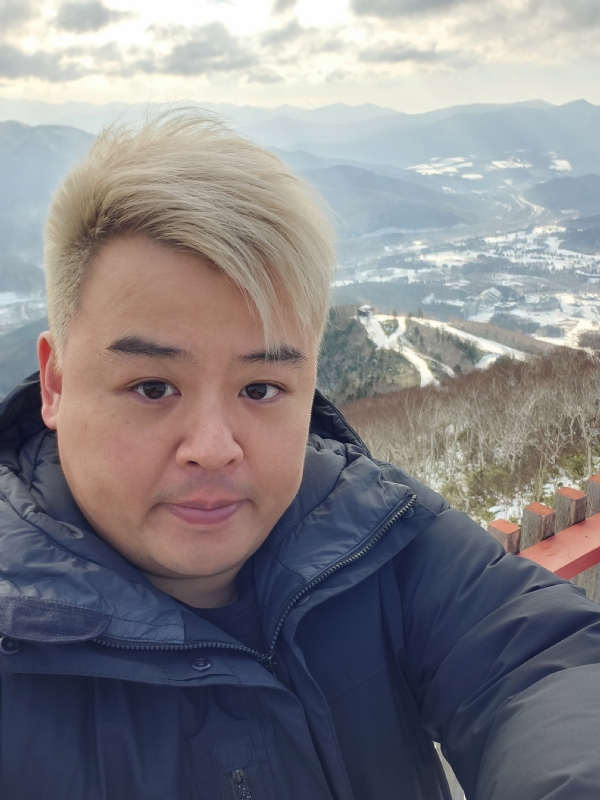 等愛的男人的第一张照片--西安相亲服务中心