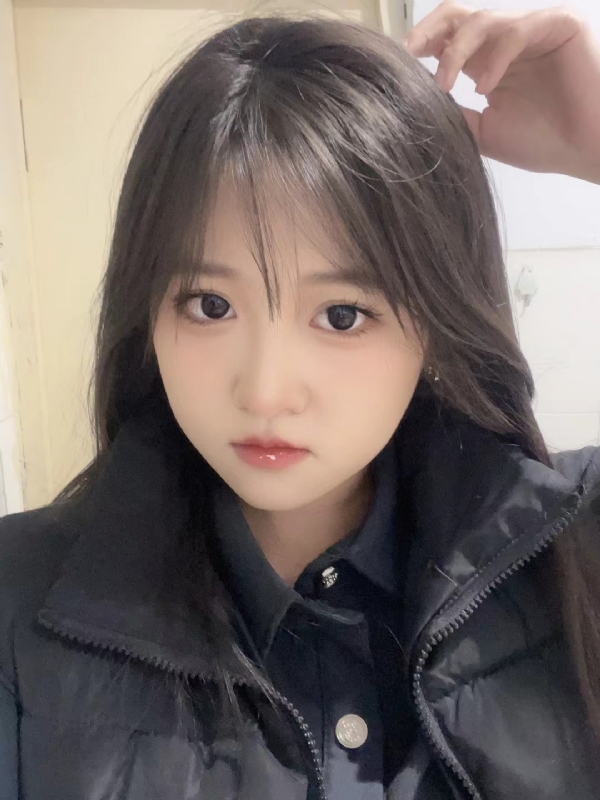 荣荣的第一张照片--西安相亲服务中心