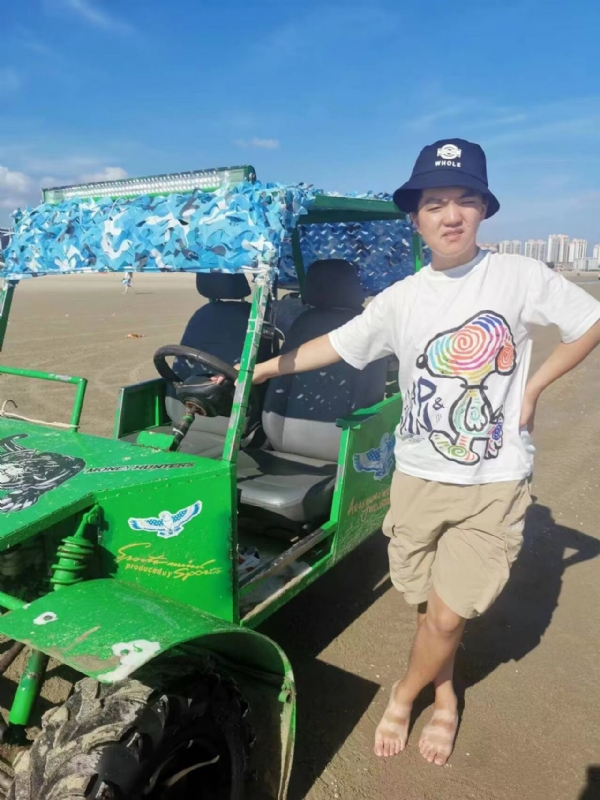 段炼成宸天下第一帅喔的第一张照片--西安相亲服务中心