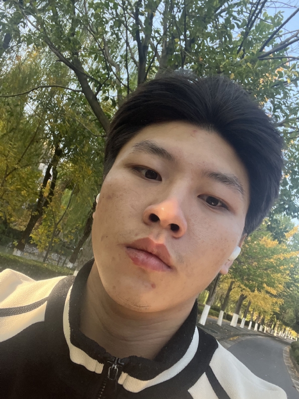 我他的第一张照片--西安相亲服务中心