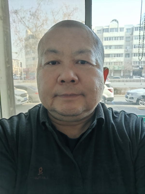 穆萨的第一张照片--西安相亲服务中心