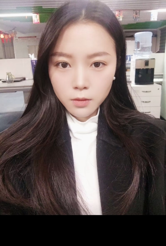 小月半的第一张照片--西安相亲服务中心