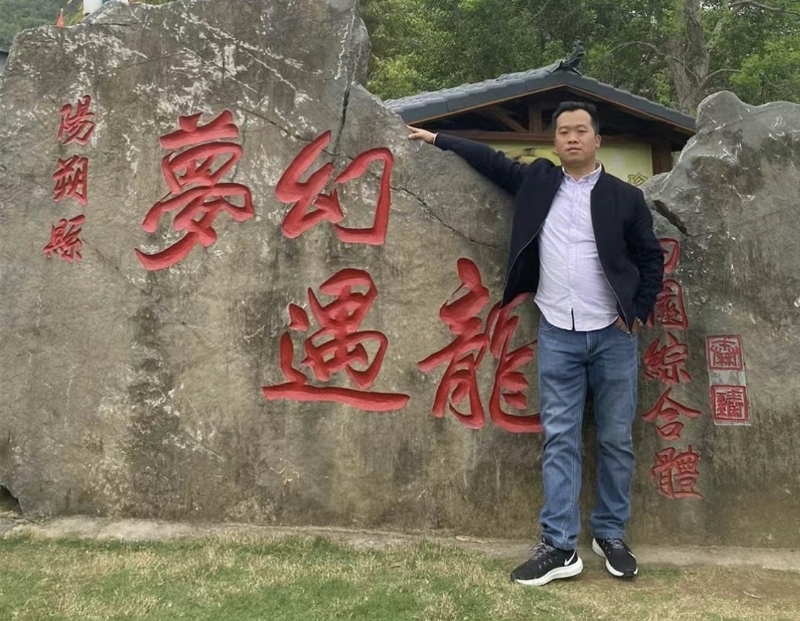 快乐每一天的第一张照片--西安相亲服务中心