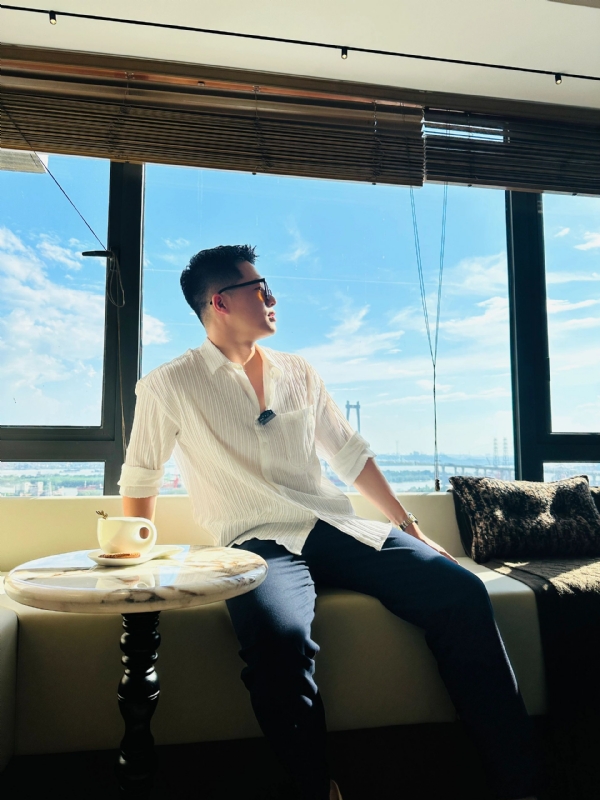 雨夜追风的第一张照片--西安相亲服务中心