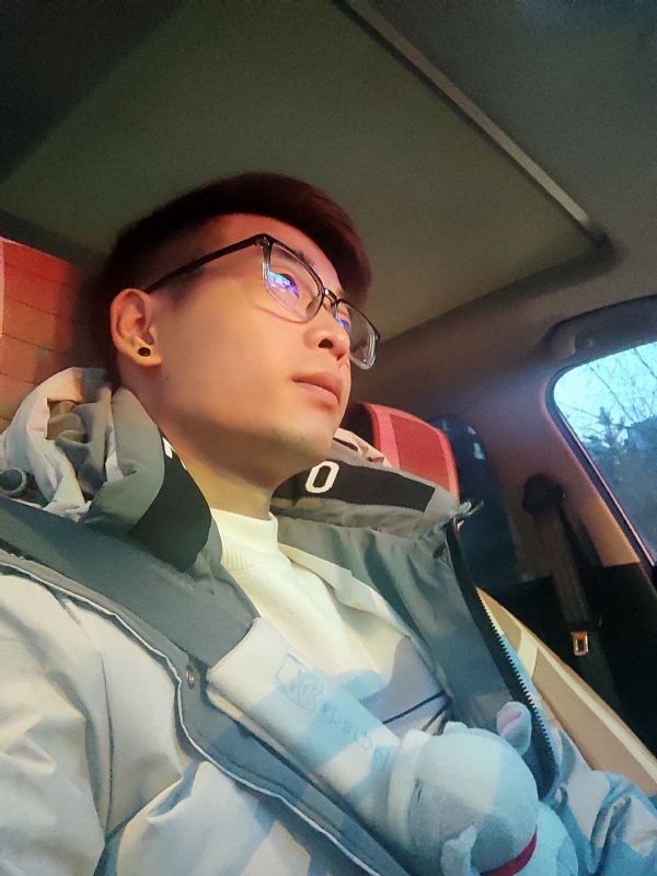 小奕的第二张照片--西安相亲服务中心