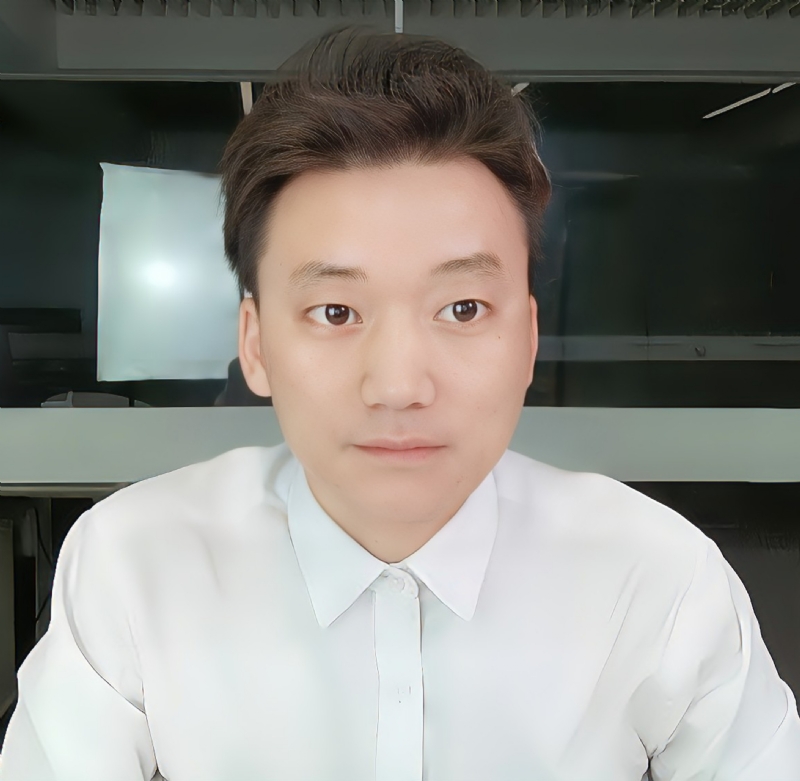 李日的第一张照片--西安相亲服务中心