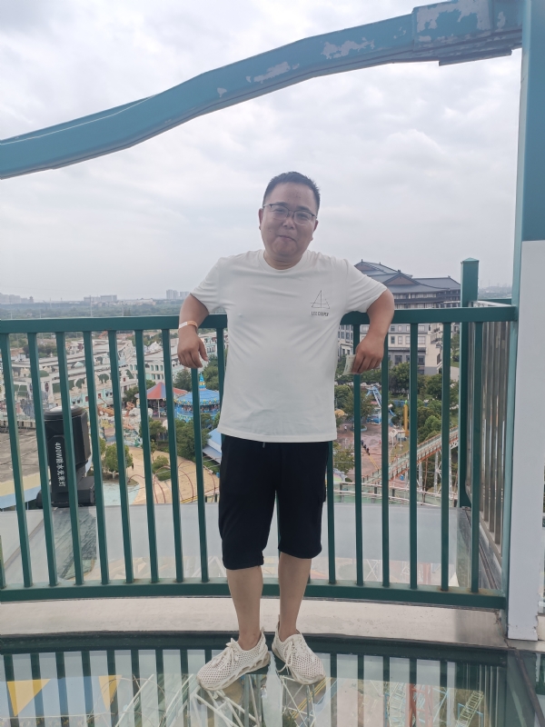 飞哥的第一张照片--西安相亲服务中心