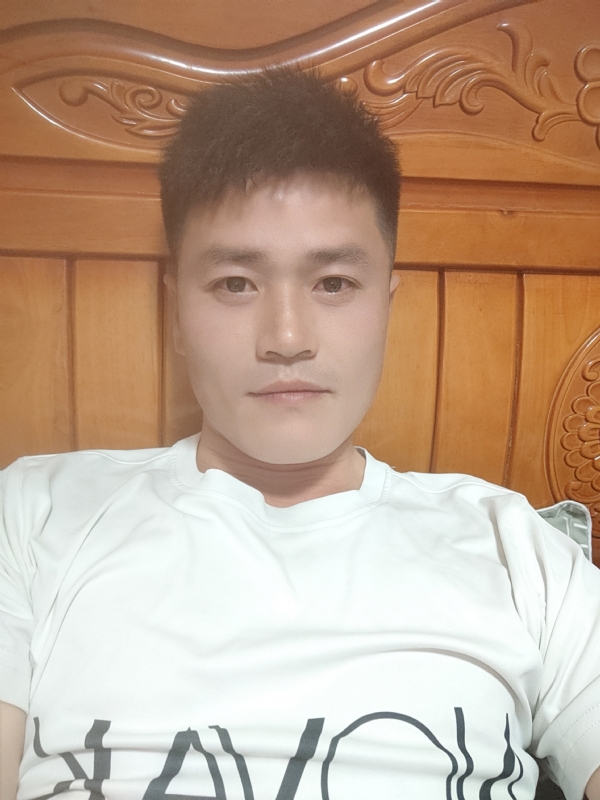 网球罗的第三张照片--西安相亲服务中心