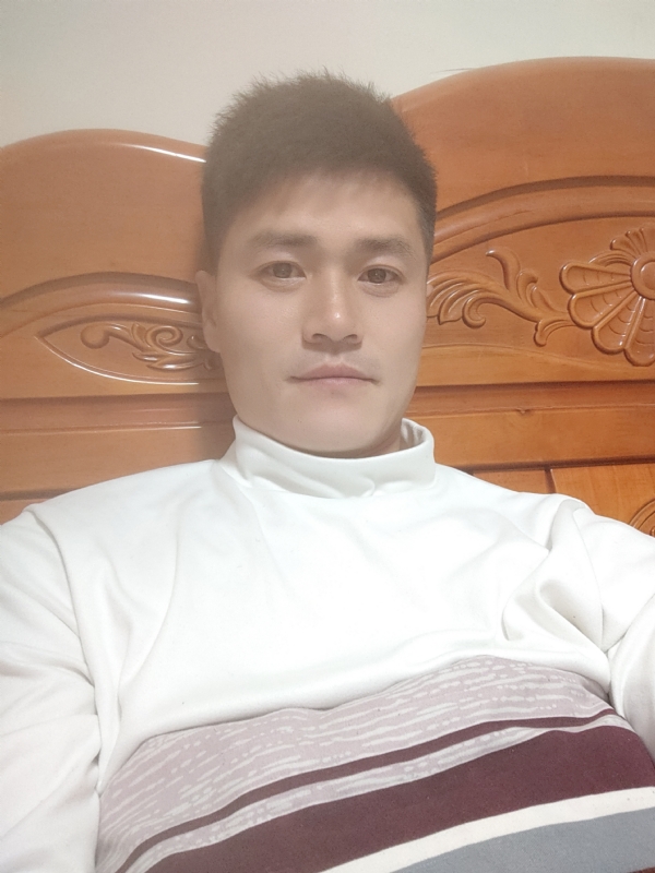 网球罗的第四张照片--西安相亲服务中心