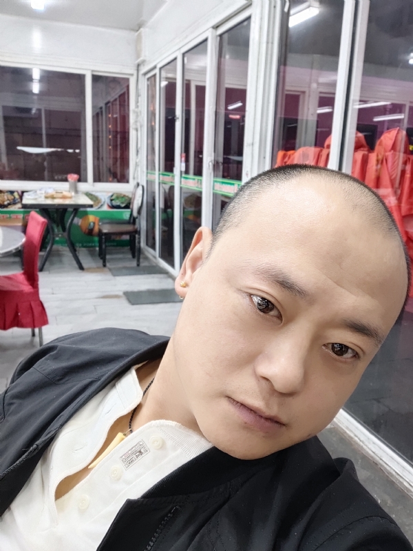 大连相亲的第一张照片--西安相亲服务中心