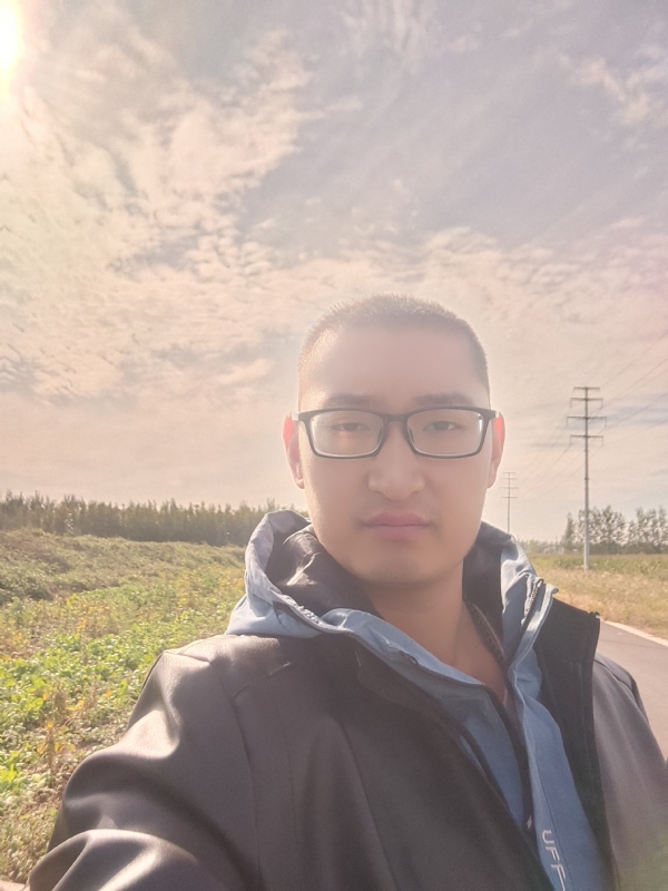 温暖胸膛的第一张照片--西安相亲服务中心