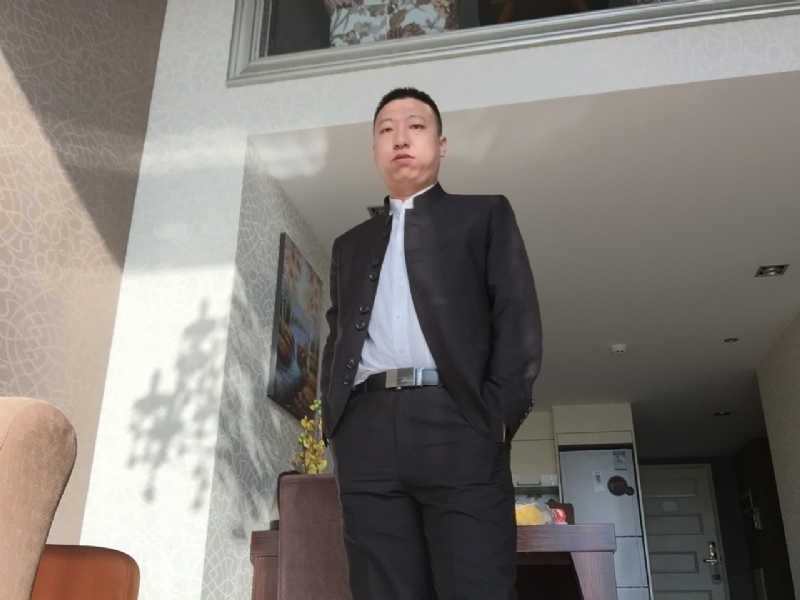 雅小炁的第一张照片--西安相亲服务中心