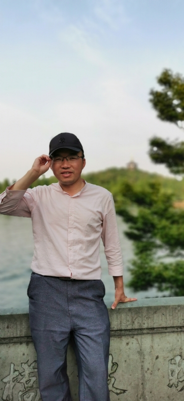 大叔有点忙的第三张照片--西安相亲服务中心