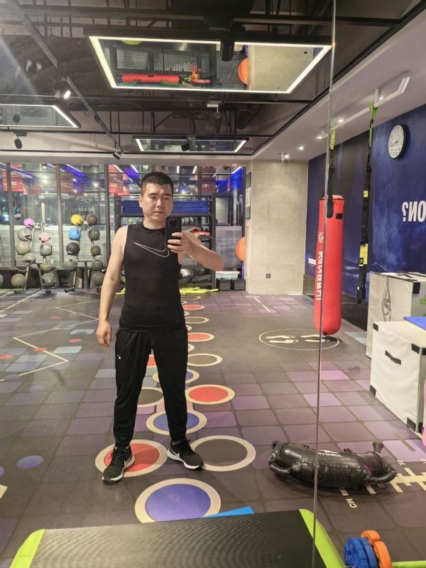 哈哈哈哈哈的第一张照片--西安相亲服务中心