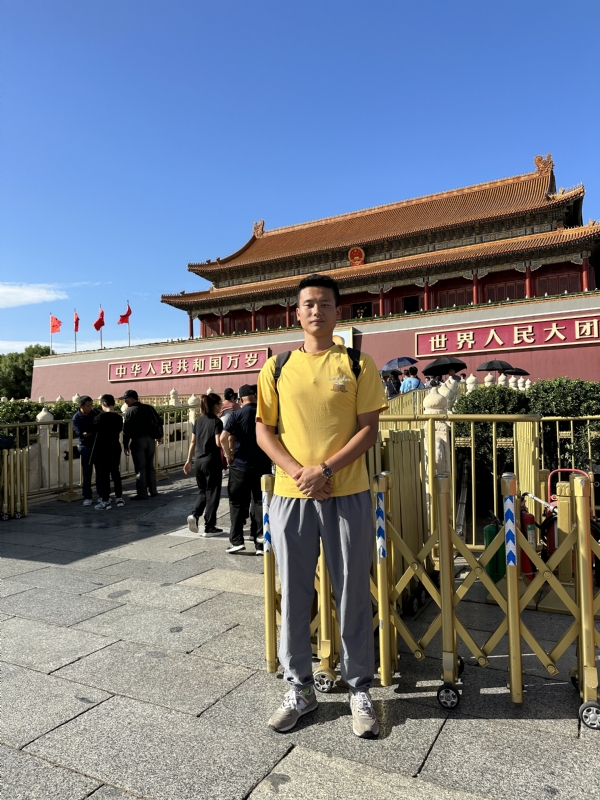 莫过于的第一张照片--西安相亲服务中心