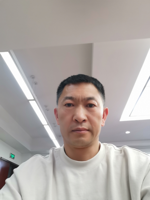 知足常乐的第一张照片--西安相亲服务中心