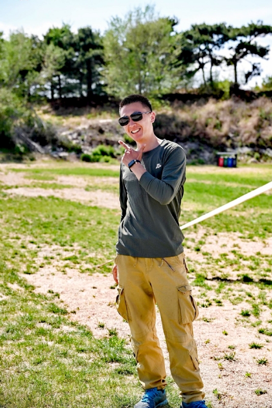 结婚的第一张照片--西安相亲服务中心