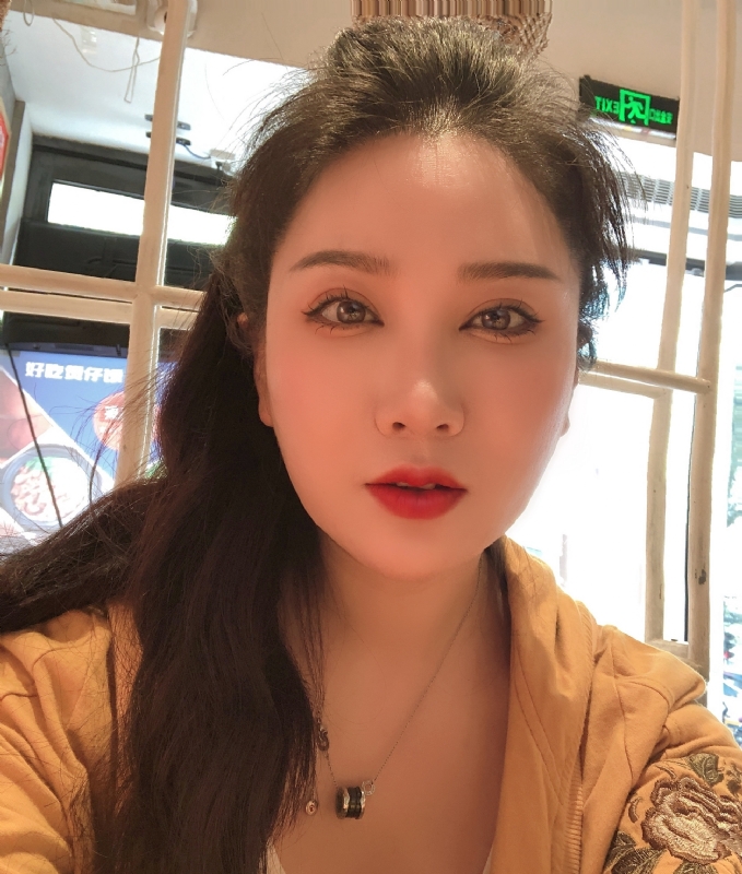 琳达的第二张照片--西安相亲服务中心