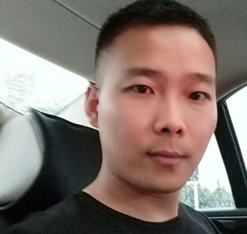 李先生的第二张照片--西安相亲服务中心