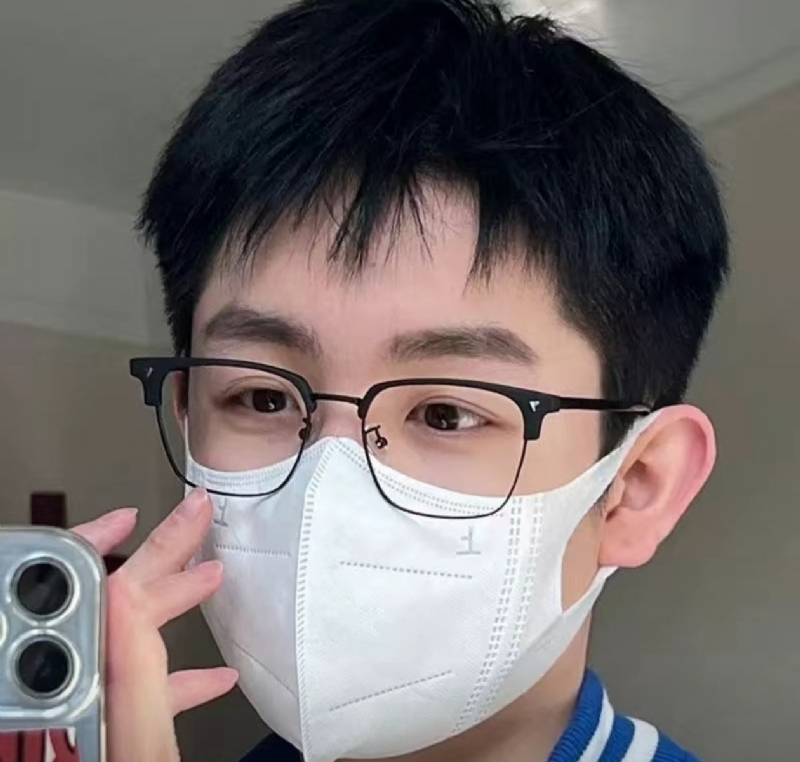 甜甜男孩的第一张照片--西安相亲服务中心