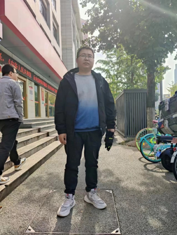 寻找另一个爱人的第一张照片--西安相亲服务中心