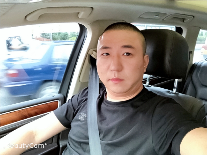 路人甲的第一张照片--西安相亲服务中心