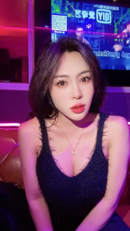 素素可月的第一张照片--西安相亲服务中心